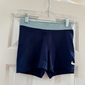Women’s NIKE PROS size small navy and light blue